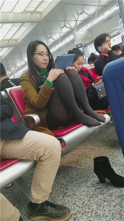 67823tfxlxr0ppl.jpg