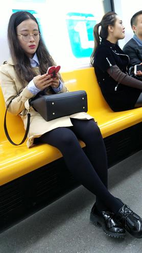 5786b012i3kvs2p.jpg