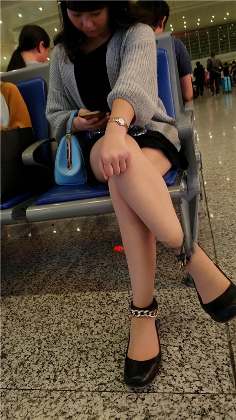 5782yxl3nyzlawt.jpg