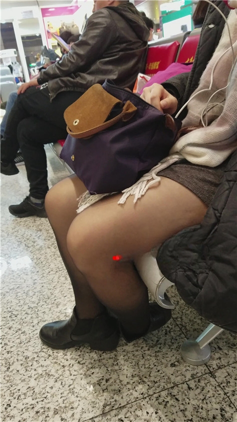 6615yqodexm2azn.jpg