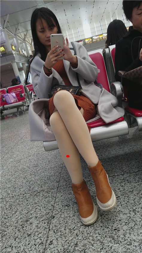 6601tomvbz1pnuz.jpg