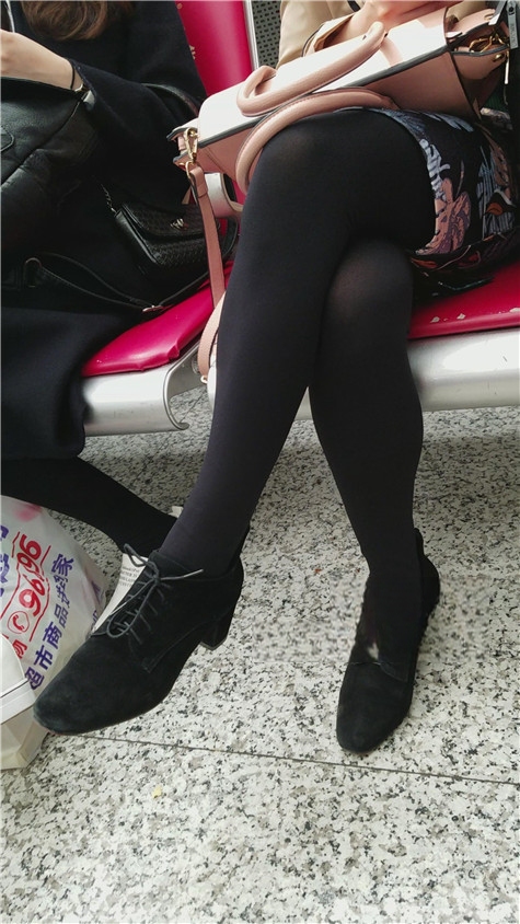 6587110fjw3s3iz.jpg