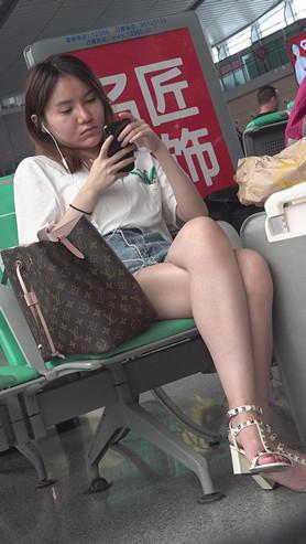 65560y0cc0cmfbd.jpg