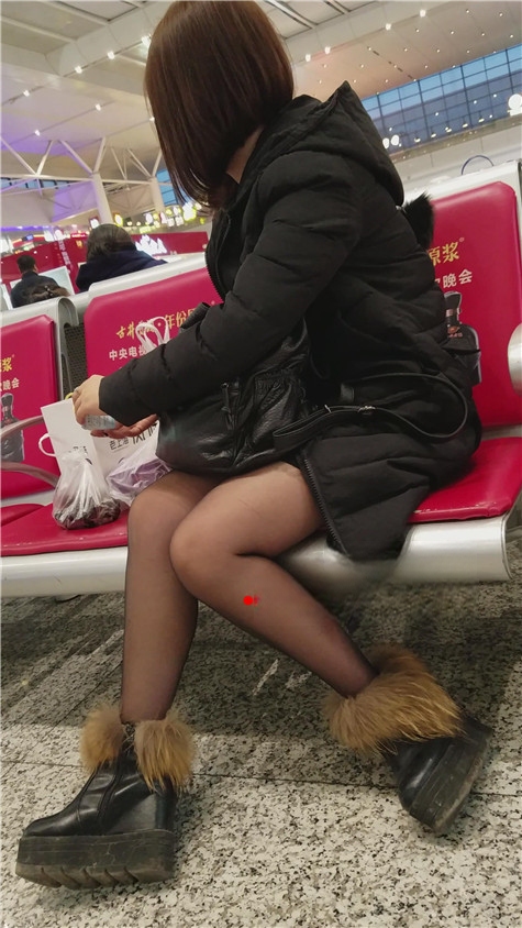 6480xjf4cm1tvfp.jpg
