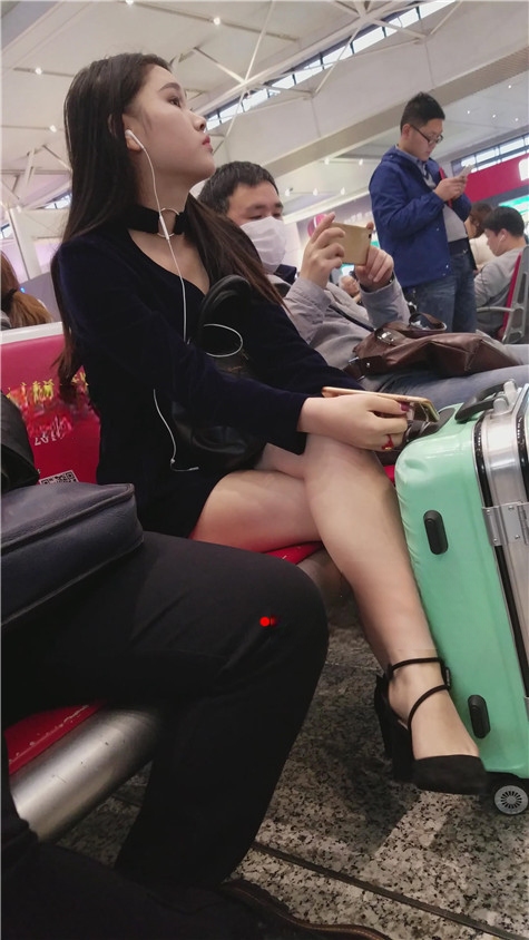 64743x0tqhmy503.jpg