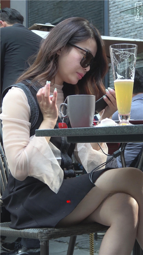 10305ujvzwnqpqob.jpg