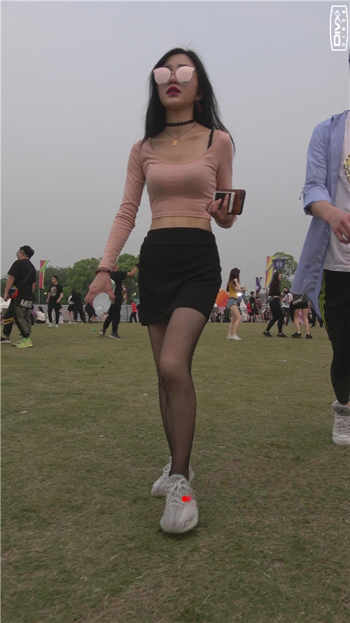 10099euzryddfg04.jpg