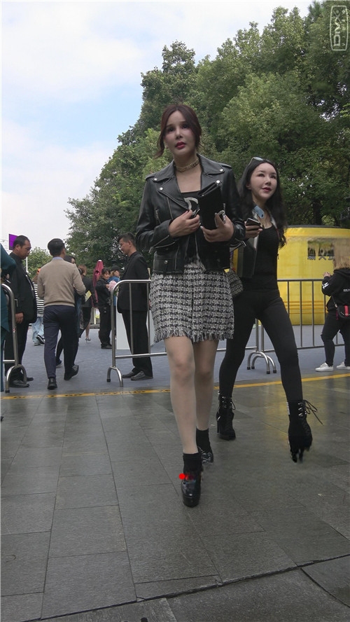 100955rxuelx0xwp.jpg