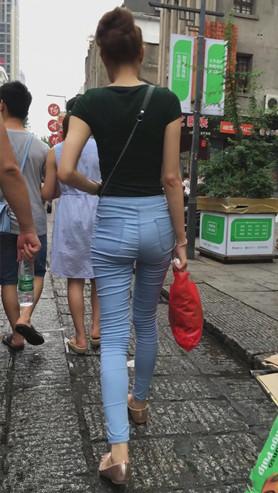 8107fde4p3a3424.jpg