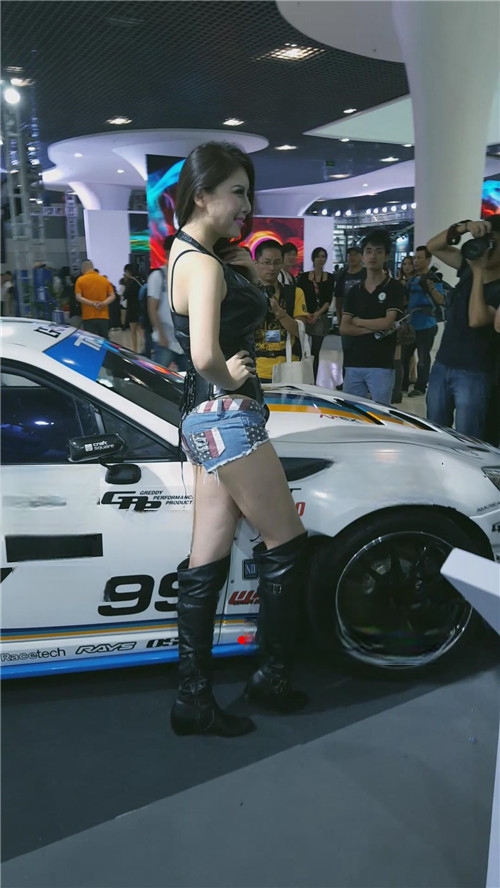 785955mec31dcx0.jpg