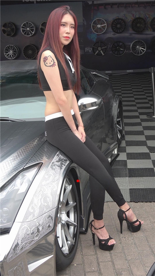 7714vp2qgxnyipf.jpg