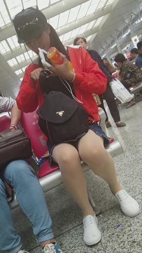 6655o4e2eat14cr.jpg