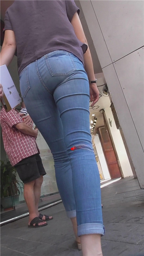 5867hf0r5broyn4.jpg