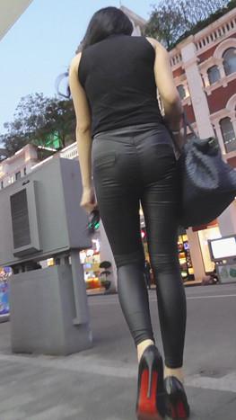 17322eazfql3udm.jpg