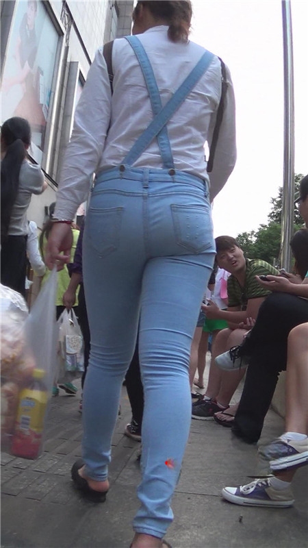 28475ikxqkdx22j.jpg