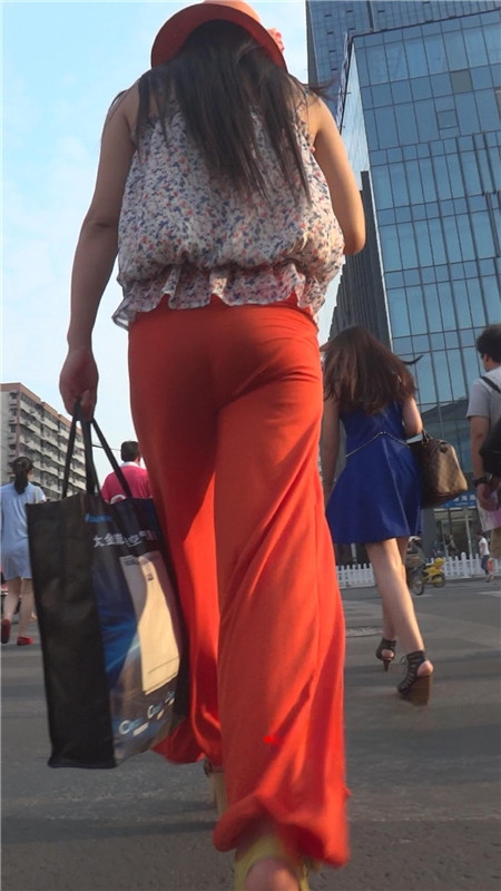 2579bhxjxsrxdkz.jpg