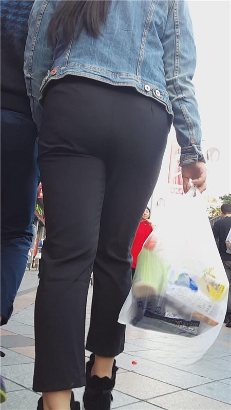 2291enakidztlry.jpg