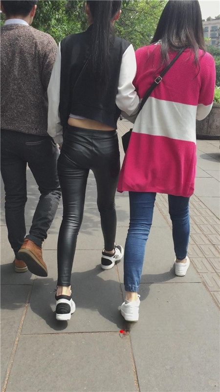 2273emwyai0wqjx.jpg