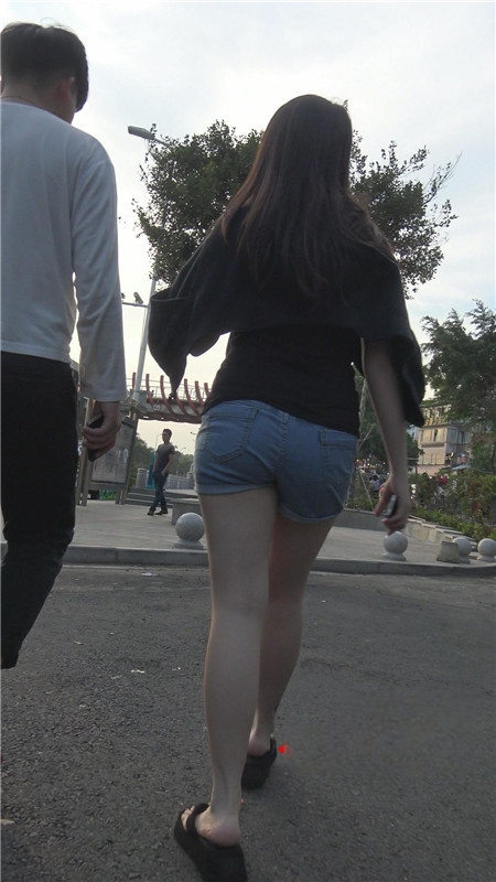 2272jawvqo3lg2h.jpg