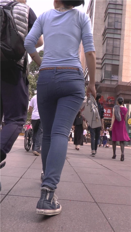 2250mv0ma3d1qhy.jpg