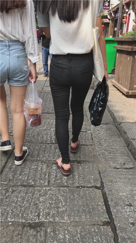2139g0ouphifjii.jpg