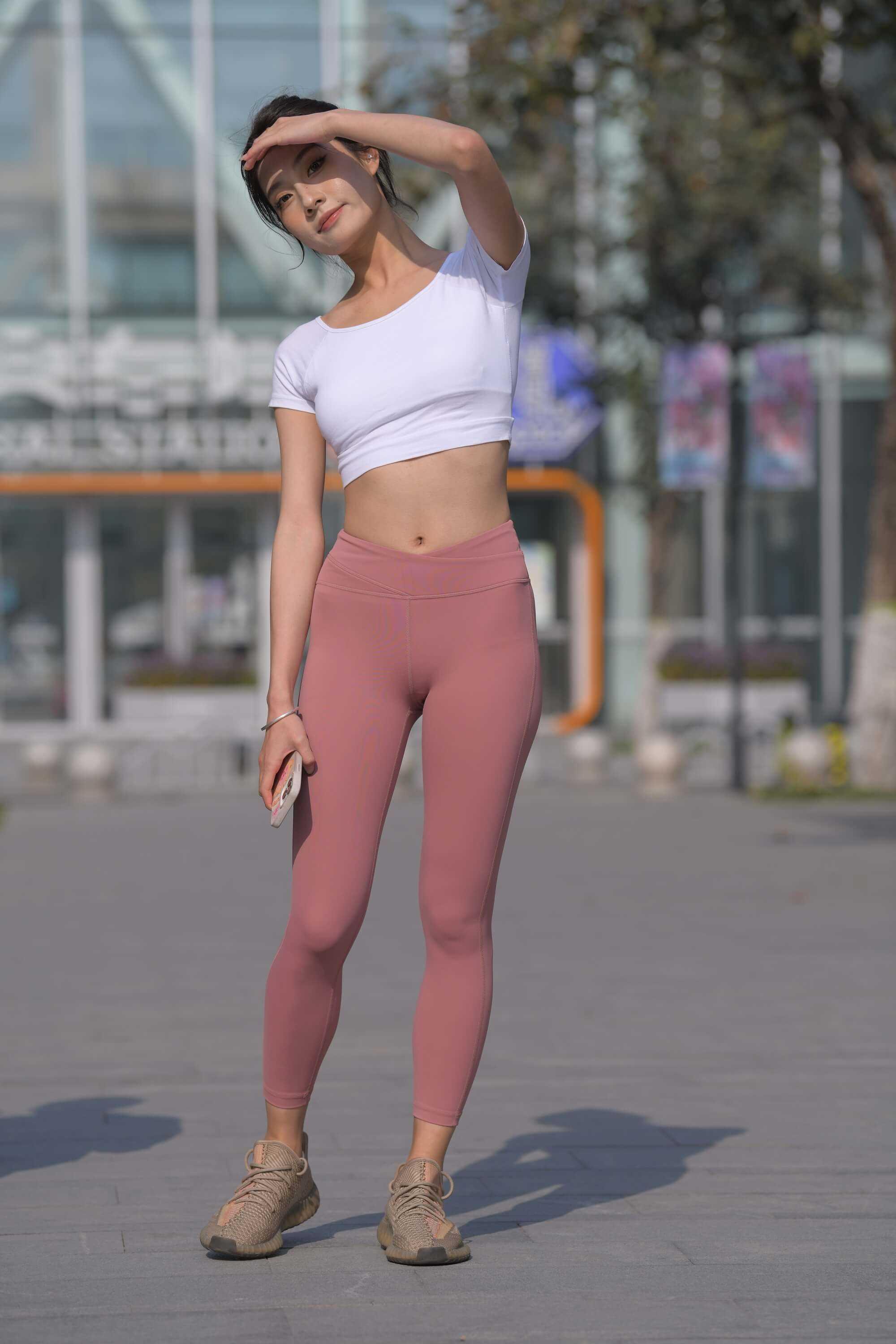 32903lkww0hc4rjt.jpg
