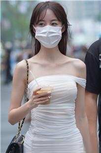 JPK71069-ivd12gl0v2y.jpg