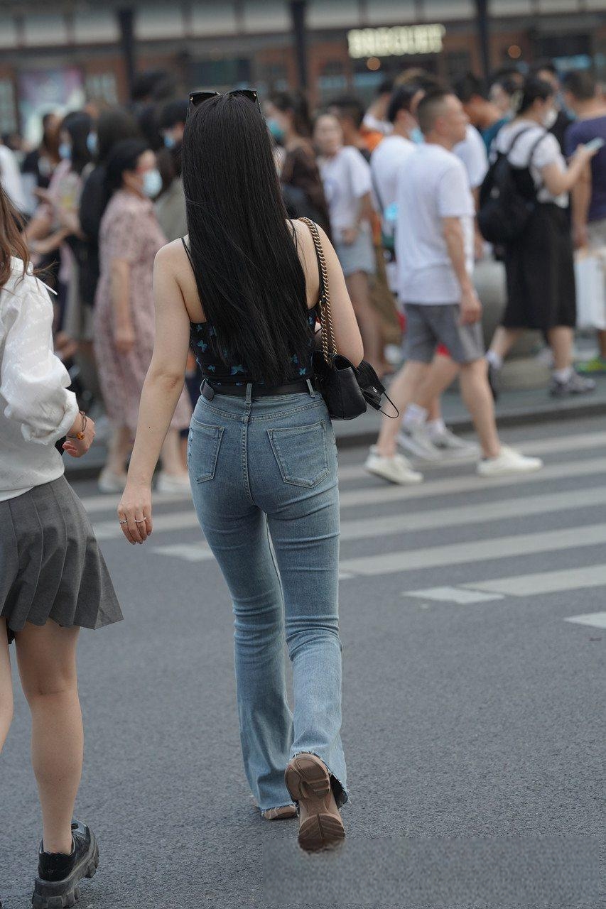 JPK70942-edazlzawthc.jpg