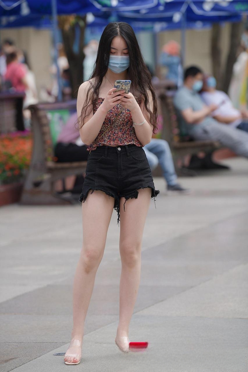 JPK63534-ldyvooff3xs.jpg