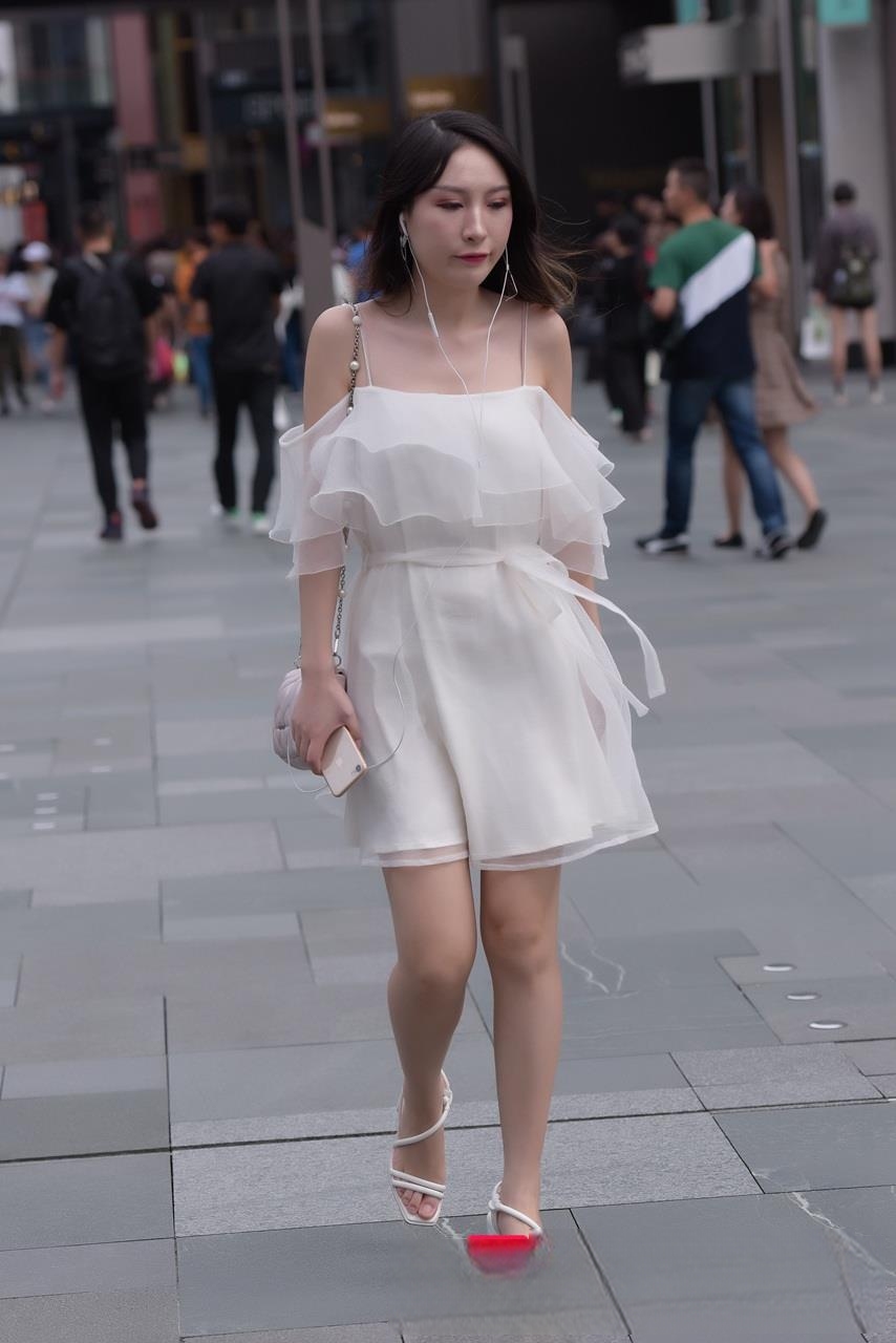 JPK62165-cp4ihej4iap.jpg