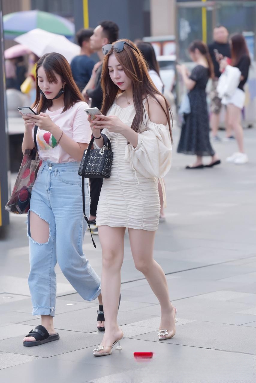 JPK62163-kn0lawi1i2t.jpg