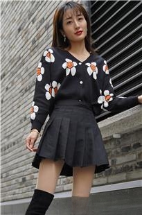 JPK60770-jmplafy00gy.jpg