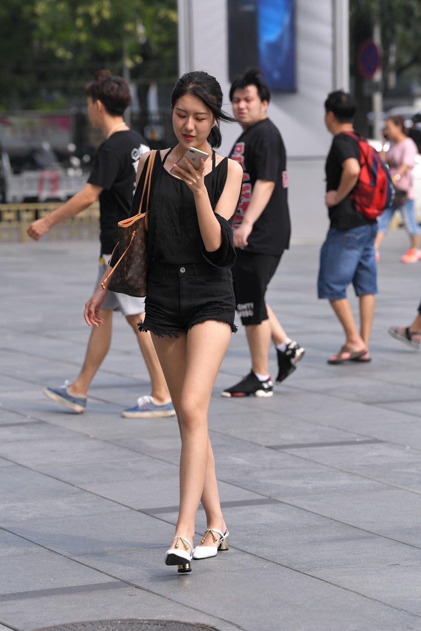 JPK60991-v0t0sm2cztl.jpg