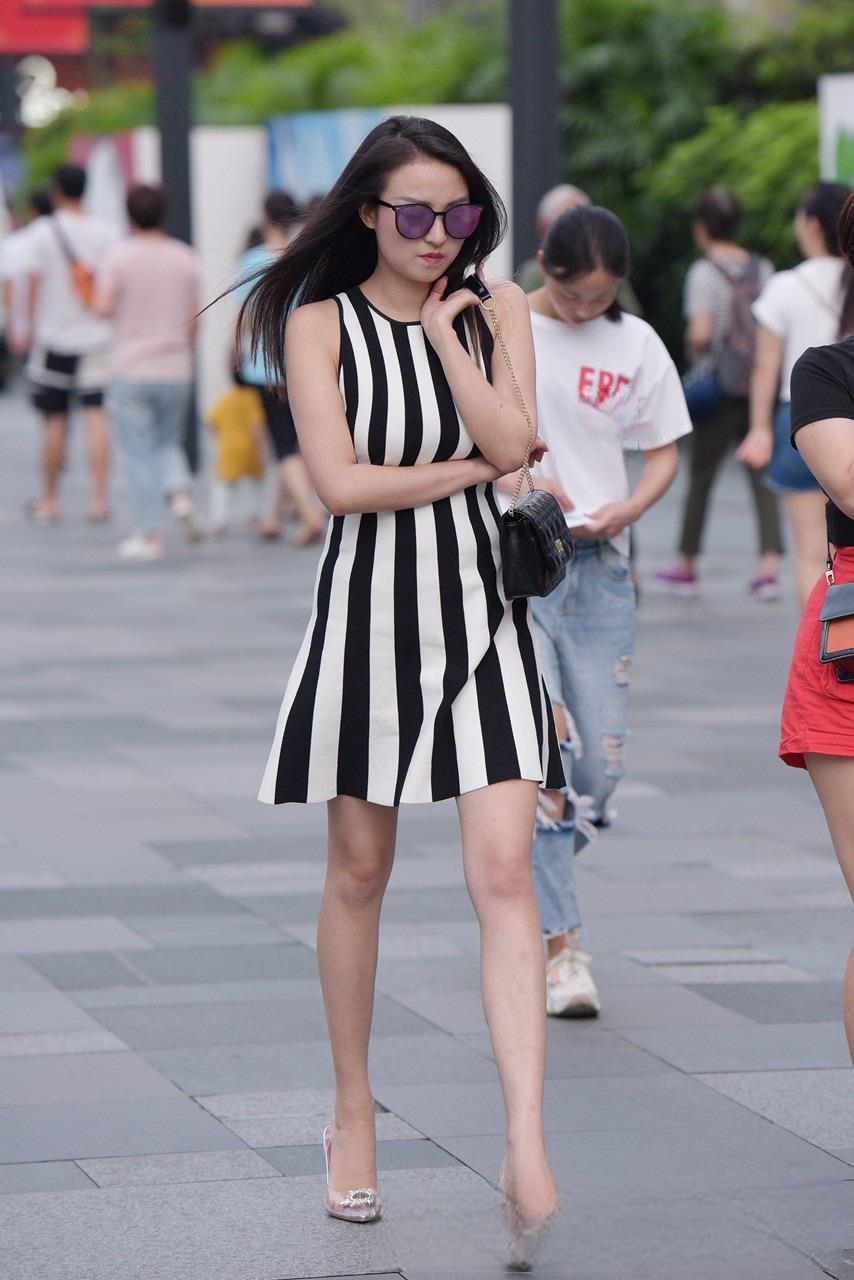JPK60520-2e00rbsl4xv.jpg