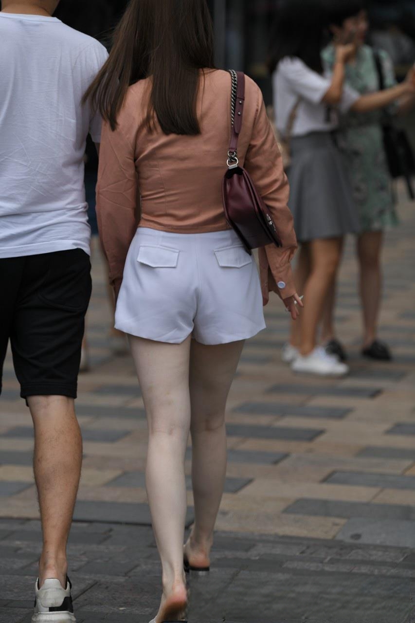 JPK60538-a5vg10ihcol.jpg