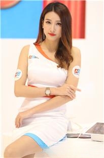 JPK58865-vmqlibliljh.jpg