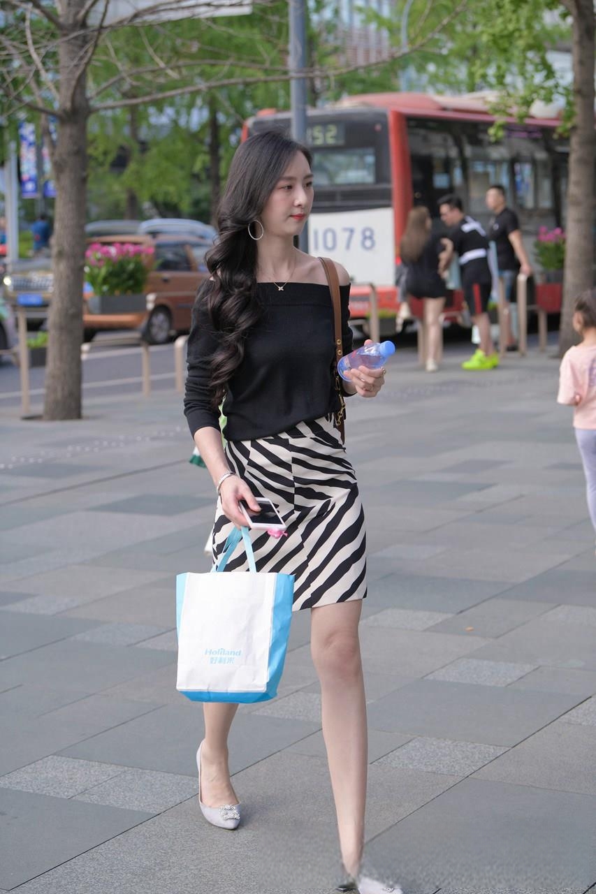 JPK58839-vwb50kvcclm.jpg