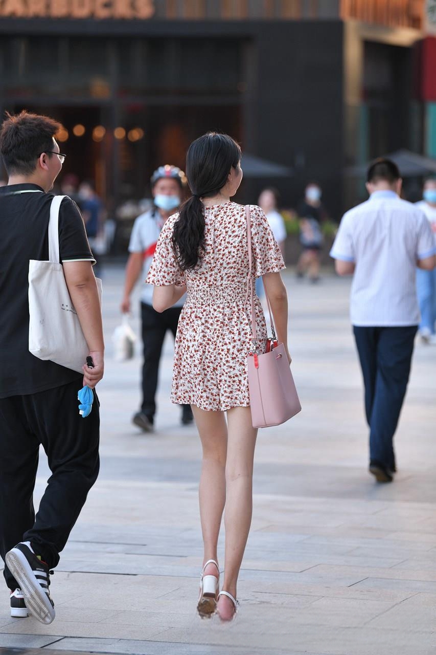 JPK58899-eklxtabgmnu.jpg