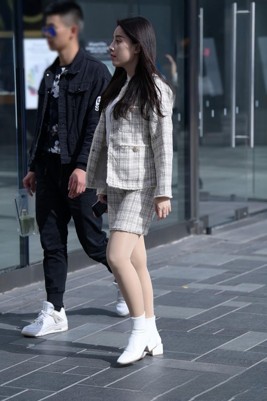 JPK53155-i14y0d2bwg2.jpg
