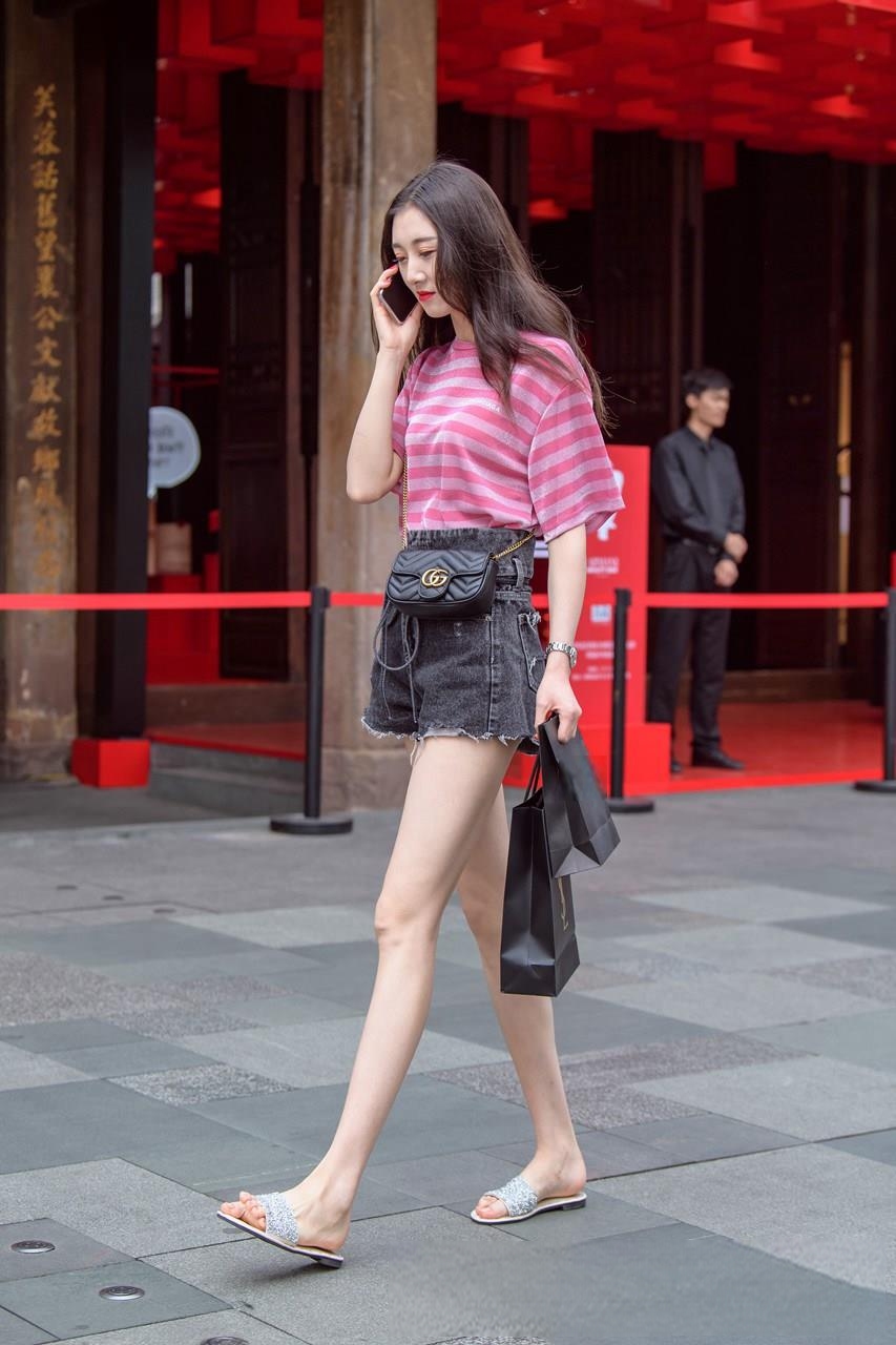 JPK57083-el5uwzyg11r.jpg