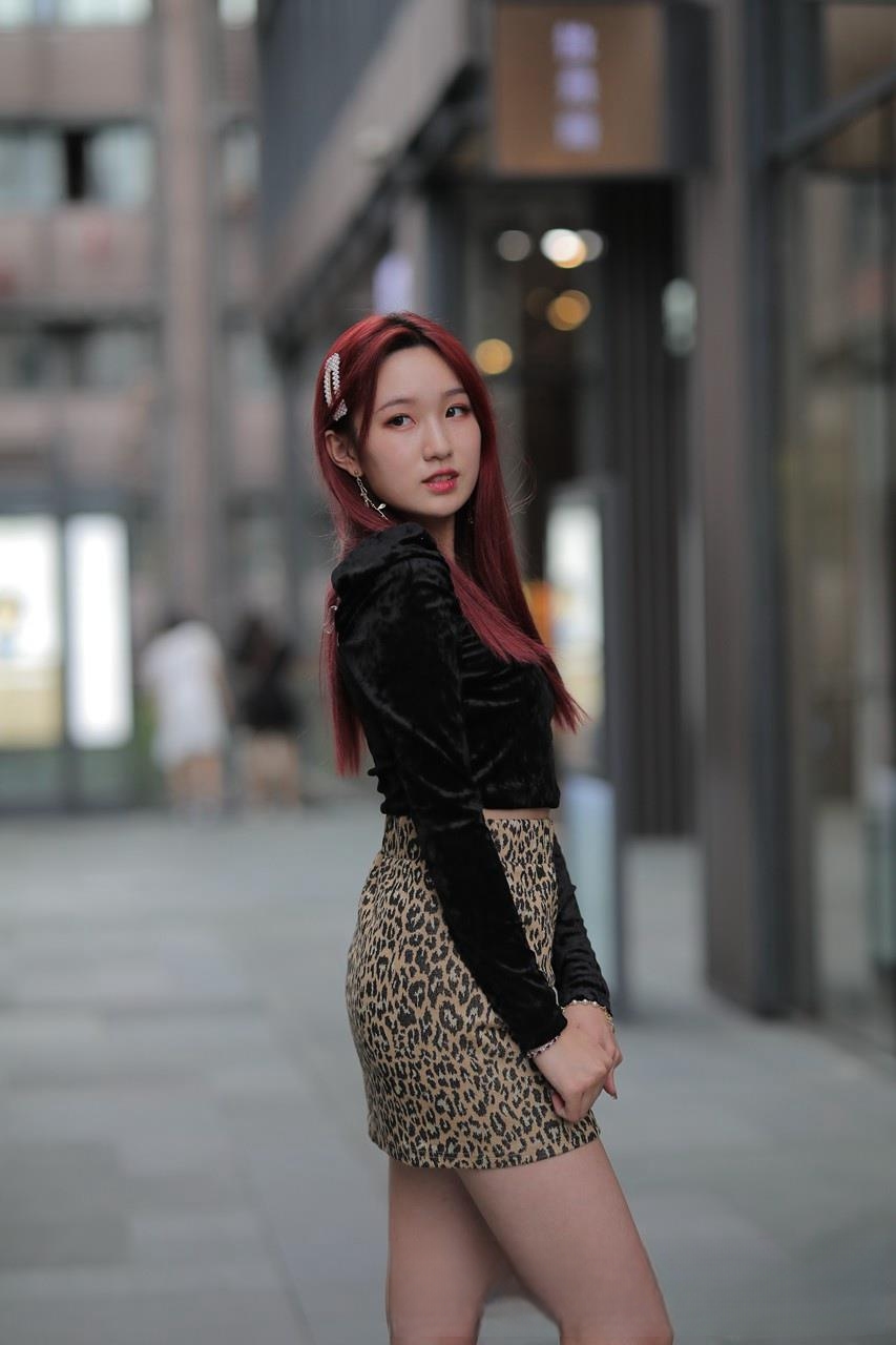 JPK57085-4urxo5f1sh1.jpg