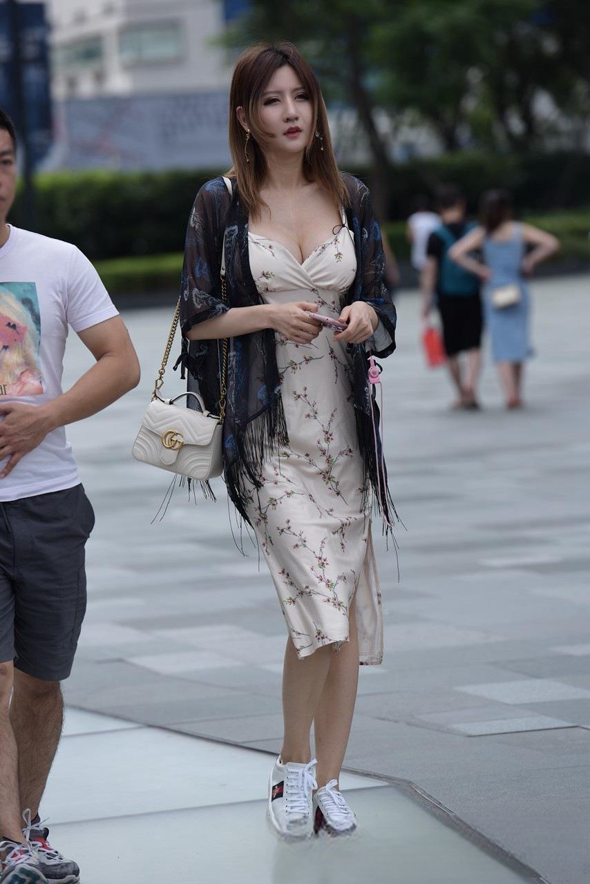 JPK53289-dh3rm3ar0ru.jpg