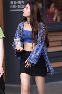 JPK53273-yurhkd402f0.jpg