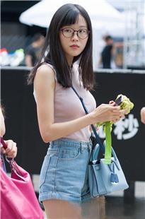 JPK53267-hyat21q21hh.jpg