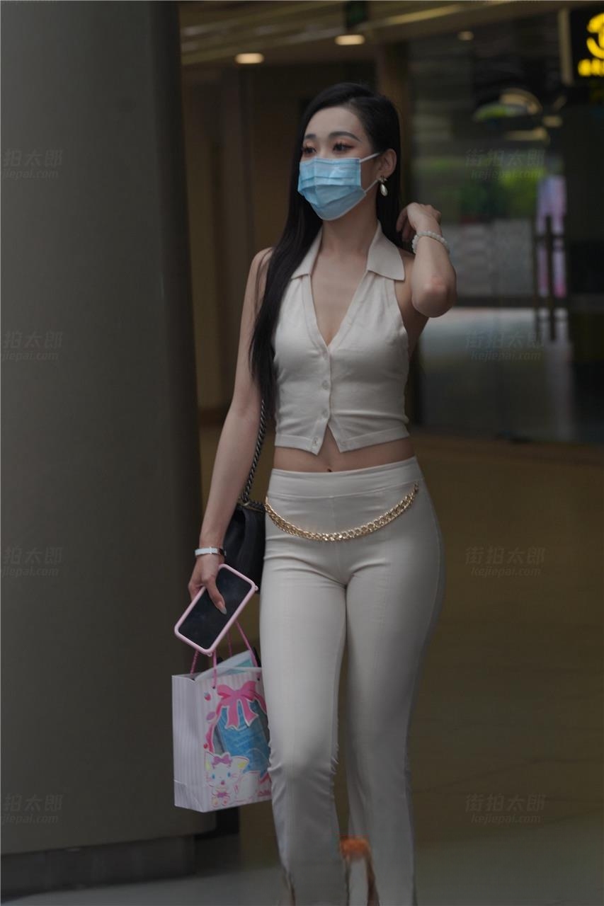 JPK70366-fntyy31gmgd.jpg