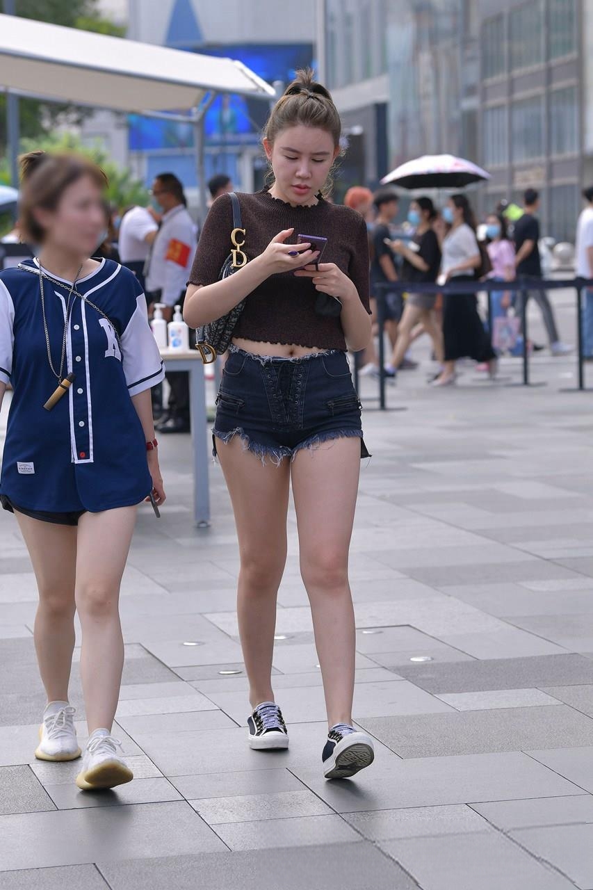 JPK56442-dzip01nxw45.jpg