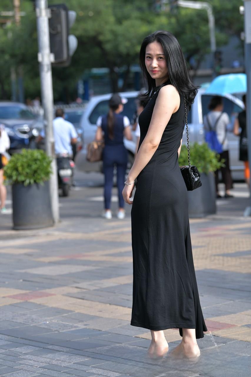 JPK55864-l4emof11wjs.jpg