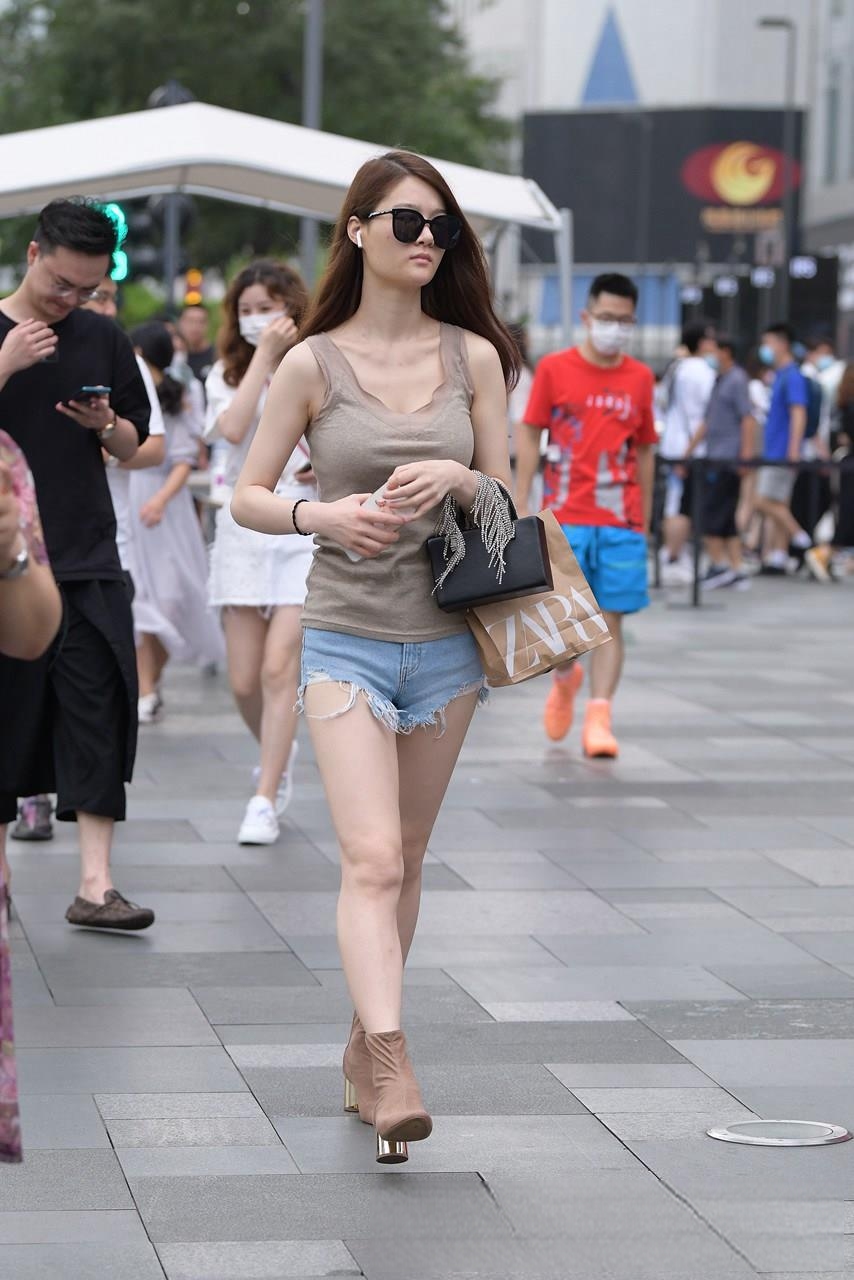 JPK54905-buhci5chgms.jpg