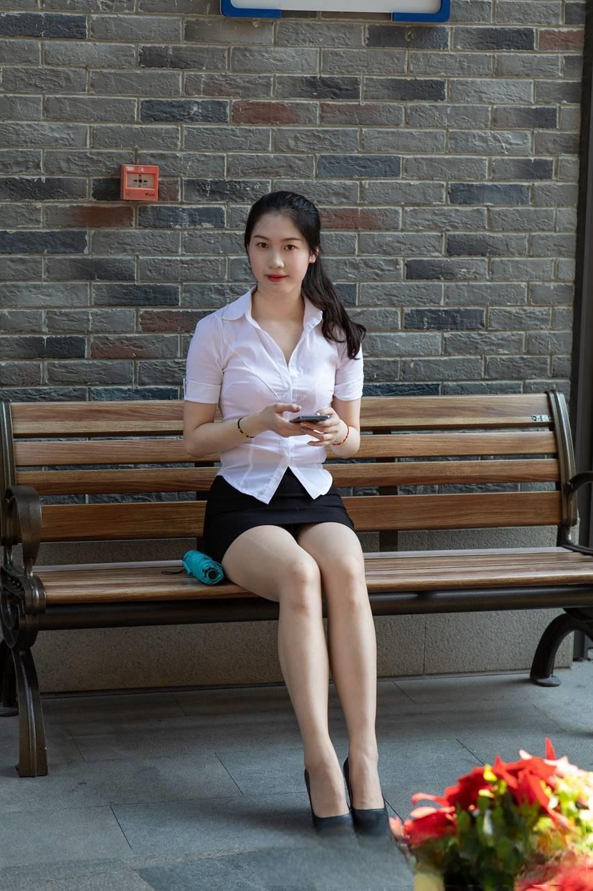JPK53008-evbycqltuup.jpg
