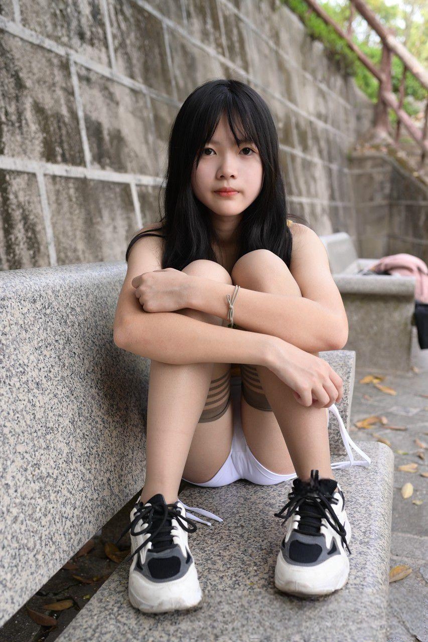 JPK52946-co0picflx24.jpg